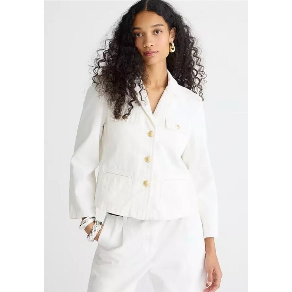 J.Crew | 2024 White Denim blazer-jacket in white Size 4 Gold‎ Button BY815